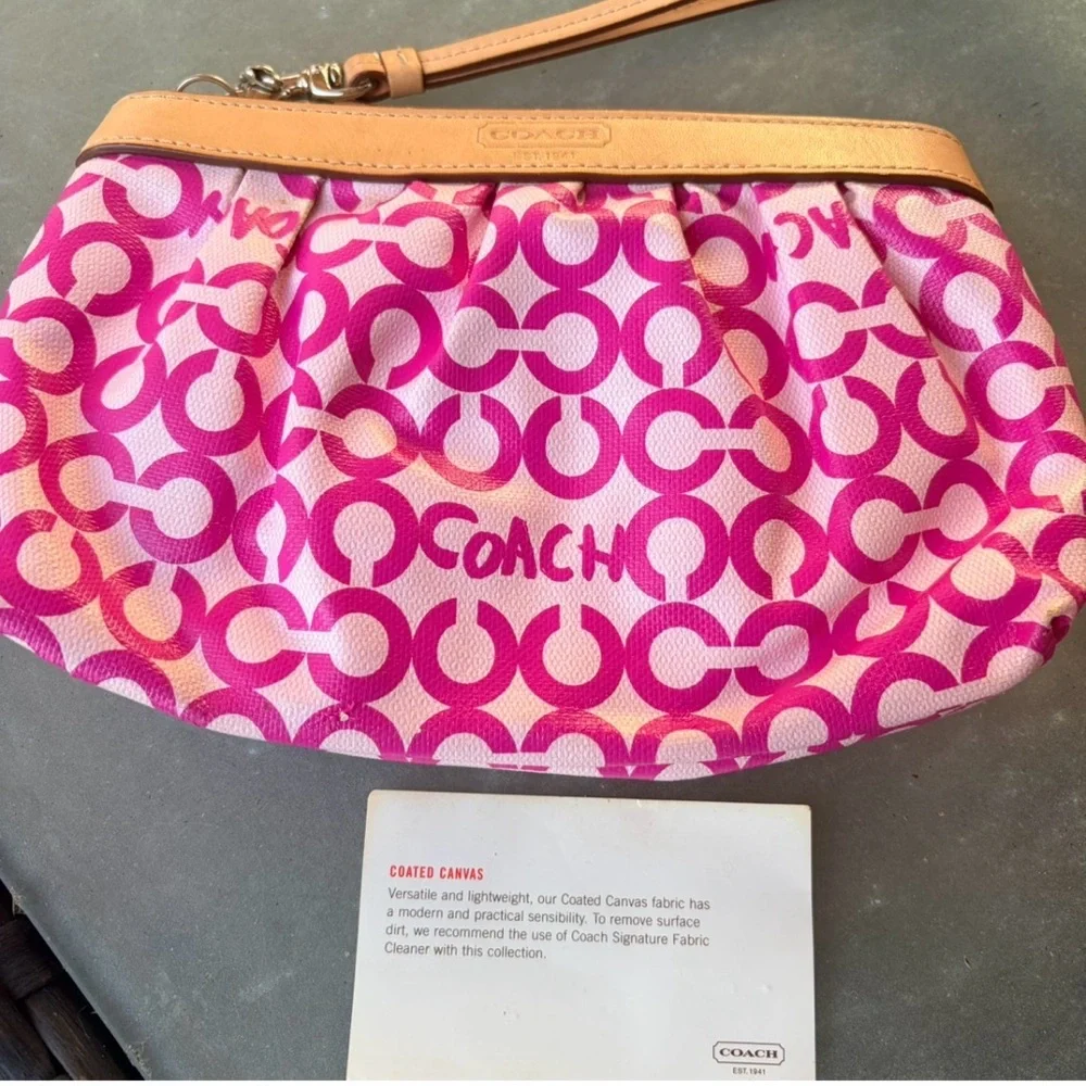 Coach Pink Signature C Monogram Hobo Shoulder Bag Wristlet Set Y2K Barbiecore